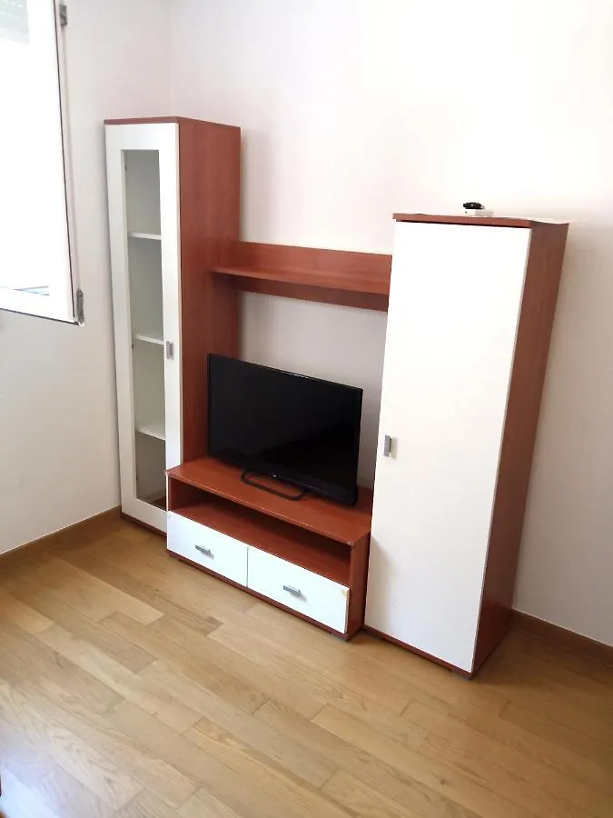 Apartment Great Apartment, Free Parking In The Garage, Znjan Split